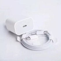 Încărcător USB-C 25W cu Cablu USB-C la Lightning – Încărcare Rapidă și Sigură